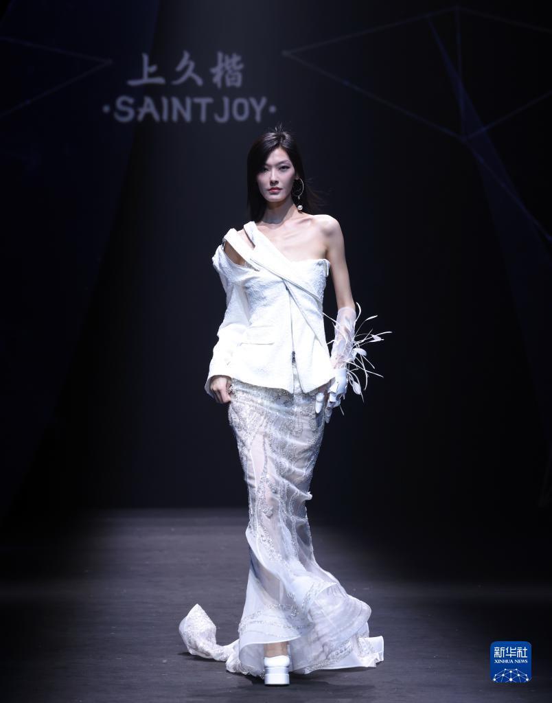 绑定app送彩金的娱乐